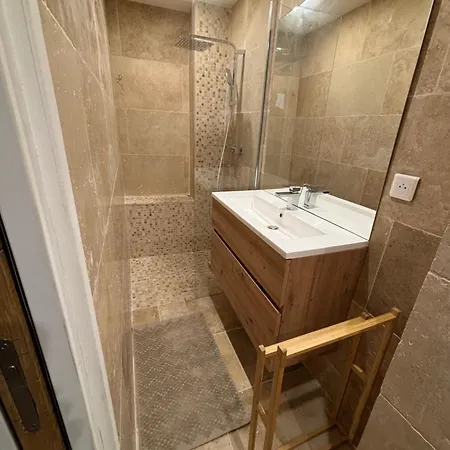 En Duplex Vieux * Ницца