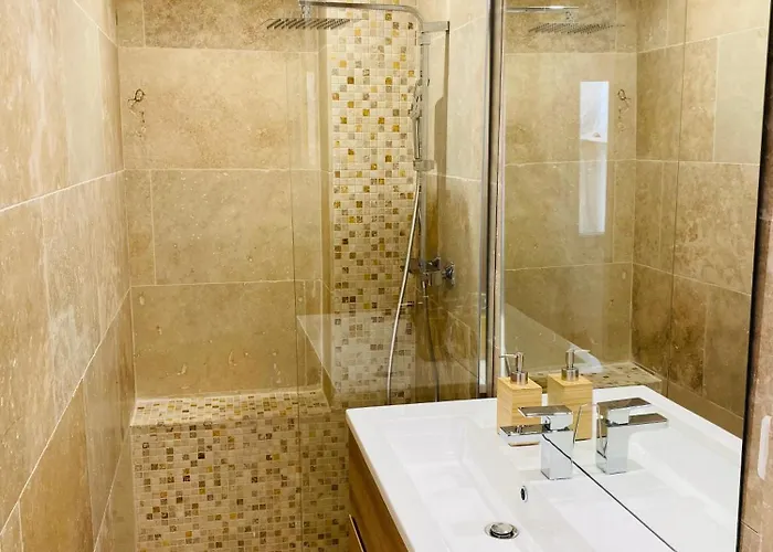 En Duplex Vieux شقة