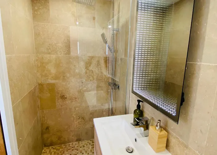 En Duplex Vieux * نيس